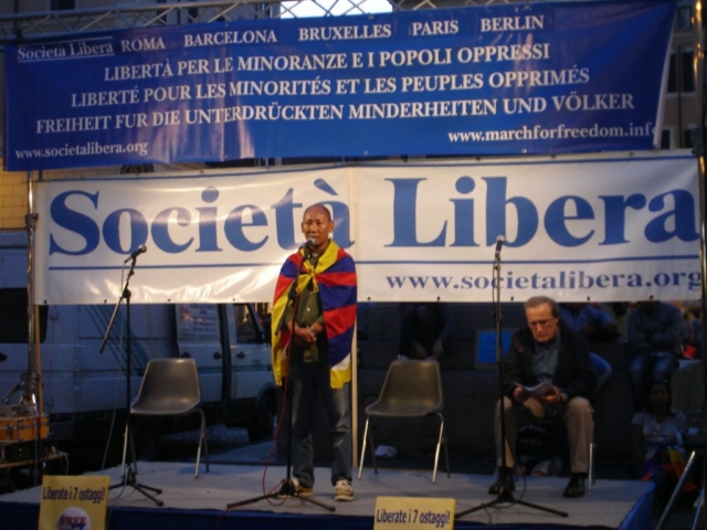 Roma e Parigi, VI Marcia per la Libertà delle Minoranze e dei Popoli Oppressi, 19 ottobre 2013